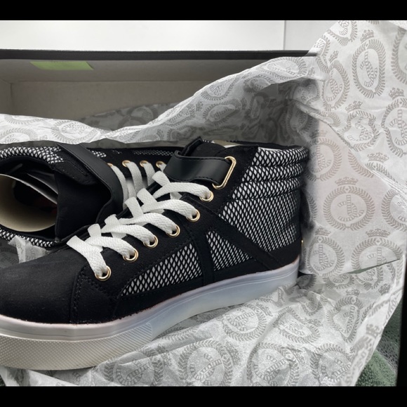 New in Box! Juicy Couture HESTER Sneakers size 9 - Picture 5 of 11